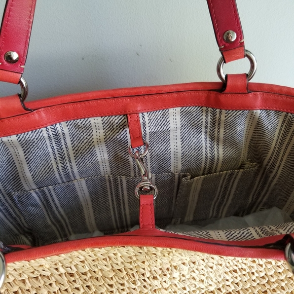 👜COACH HANDBAG - Picture 10 of 12